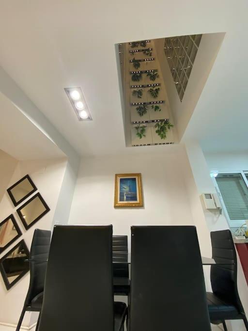 Vakantiehuis Luxury Complete Building In The Heart Of *