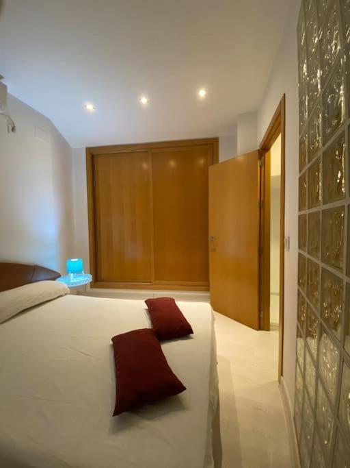 Vakantiehuis Luxury Complete Building In The Heart Of *